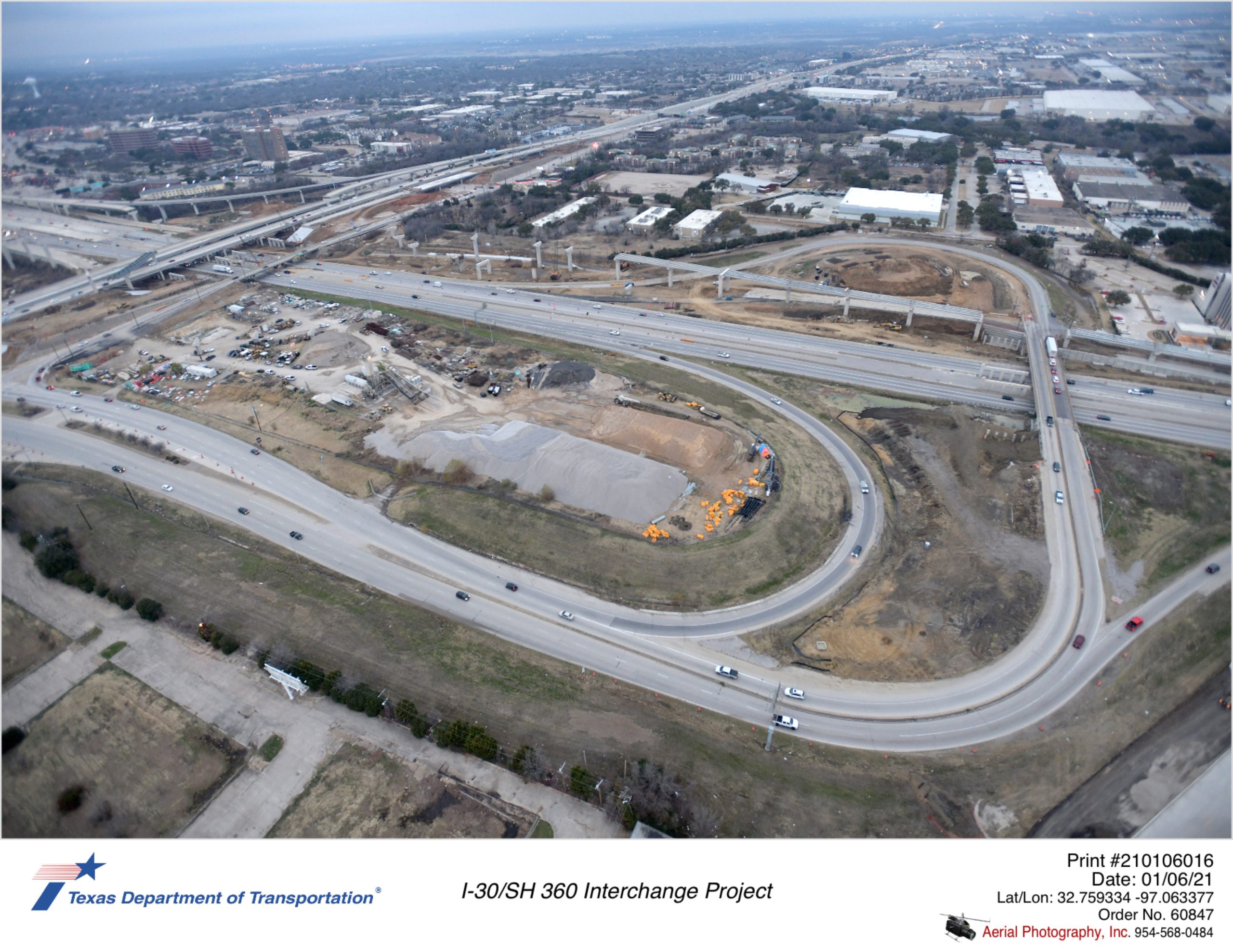 I-30/SH 360 interchange looking northwest. Construction on north side of I-30 for new direct connectors for west-to-north and west-to-south shown being constructed.
