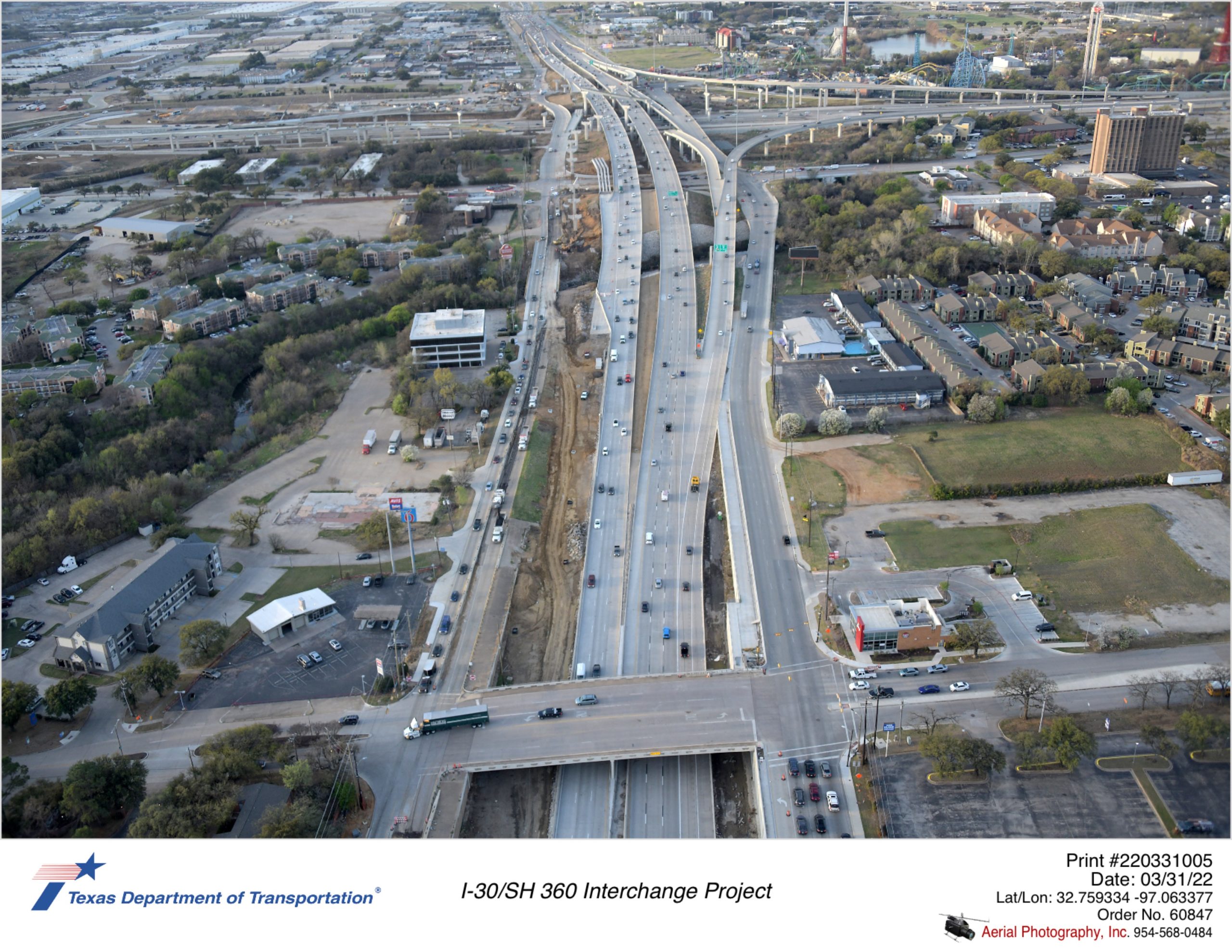SH 360 looking south over Ave J in foreground. Construction focus between northbound frontage road and northbound mainlanes.